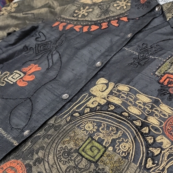 Chico's Artistic Black and Red Jacket - Picture 16 of 16